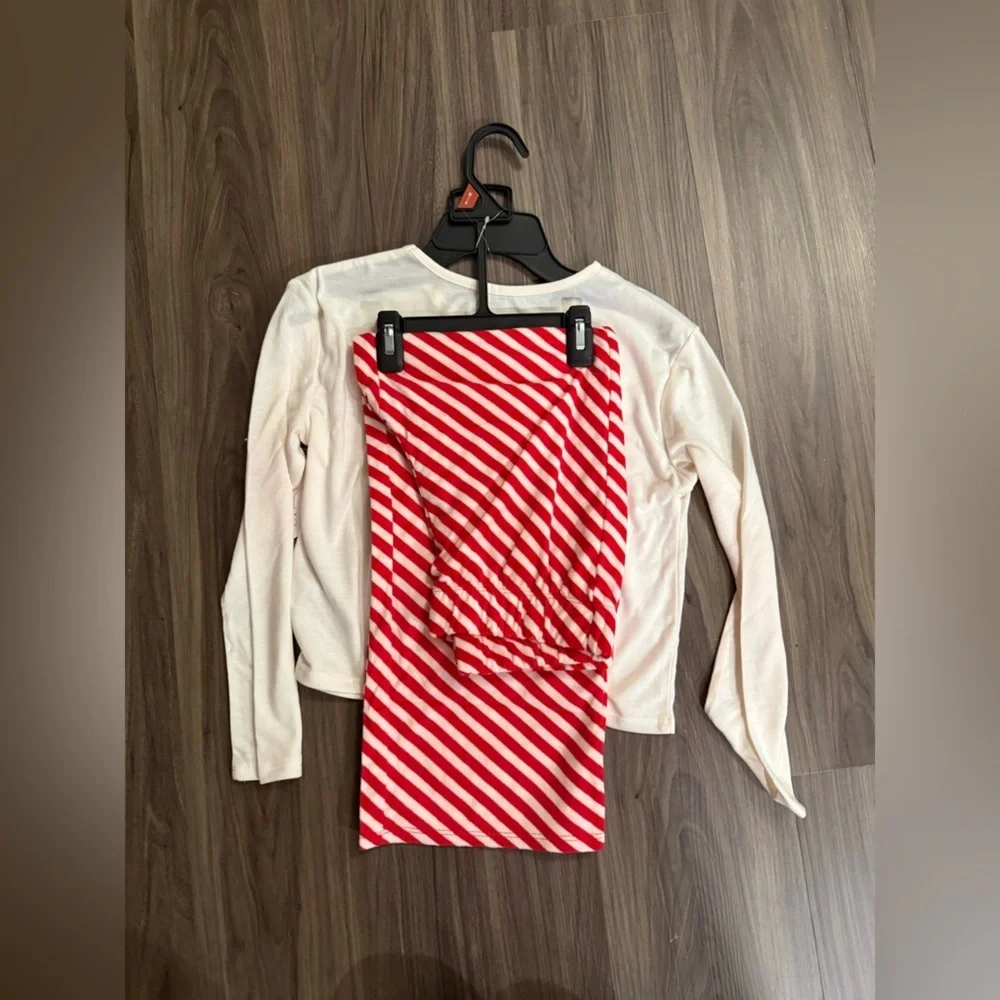 wonder nation Cream Top with Red Scarf Bunny & Red Stripe Pants size M 7/8-NWT